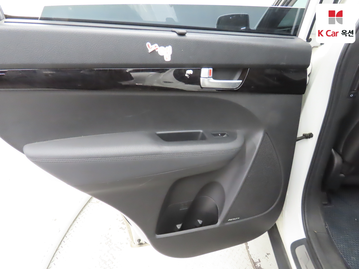 Kia Sorento 2014 - Image 24