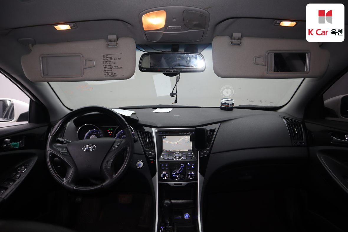 Hyundai Sonata 2010 - Image 3