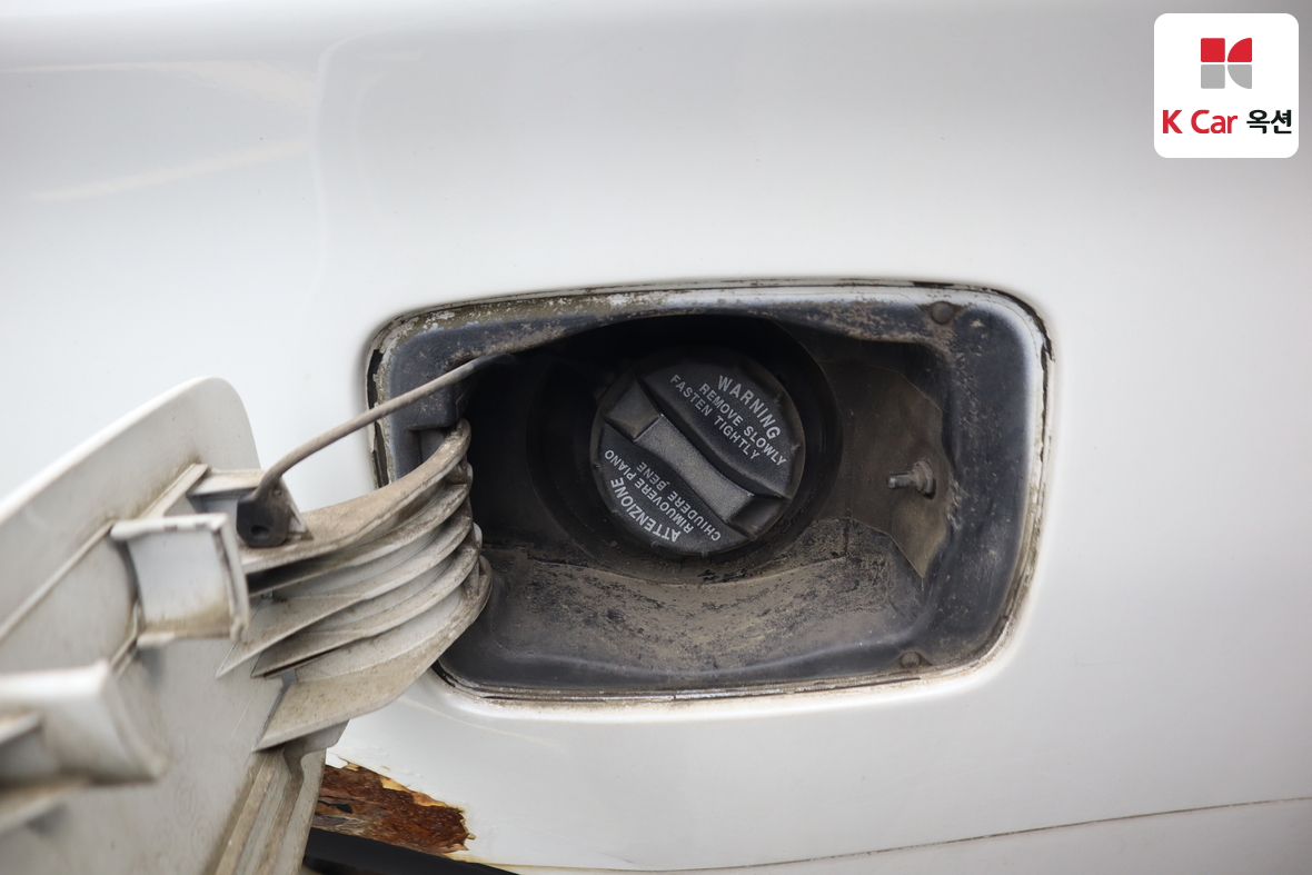 Hyundai Sonata 2010 - Image 24