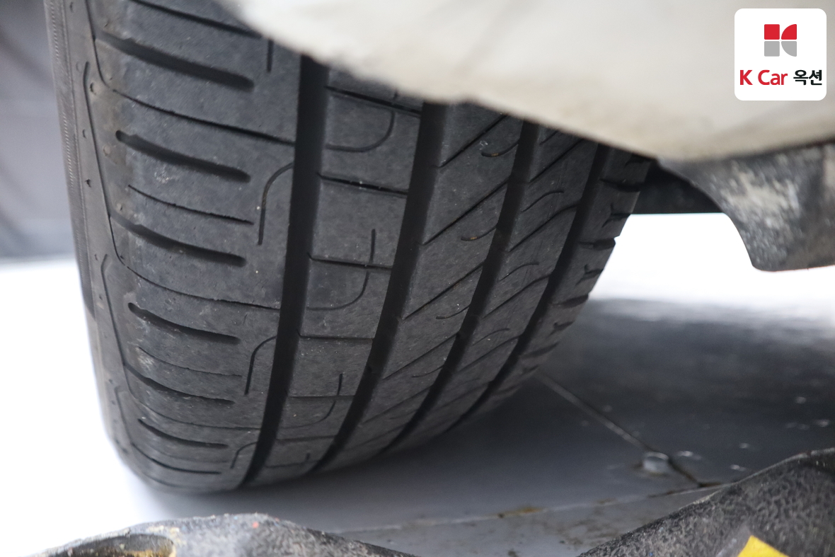 Hyundai Sonata 2010 - Image 31