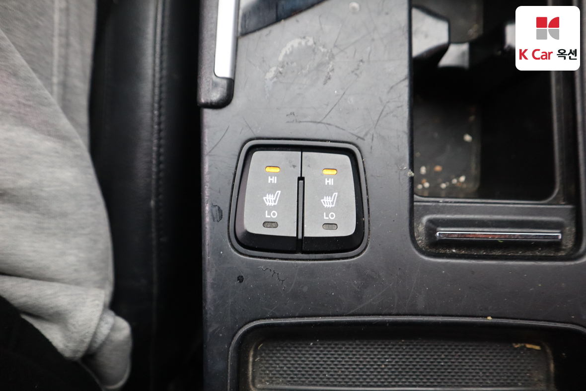 Hyundai Sonata 2010 - Image 17