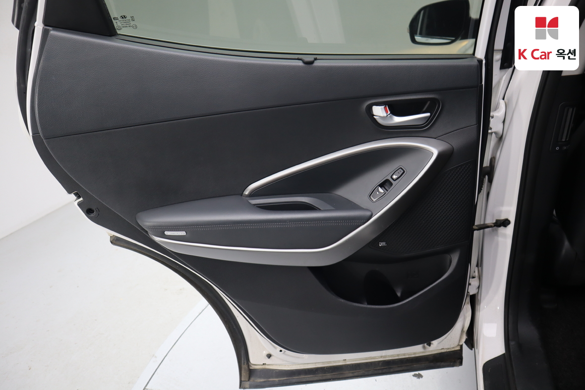 هيونداي سانتافي 2016 - صورة 20