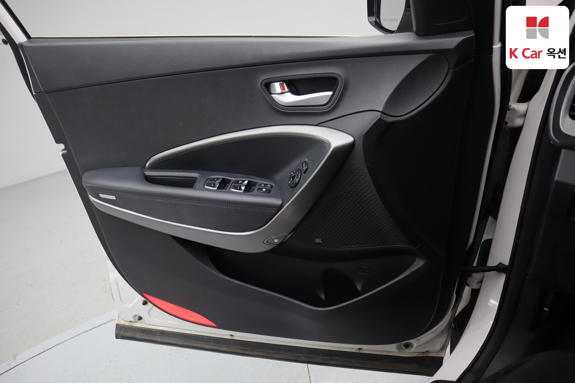 هيونداي سانتافي 2016 - صورة 8