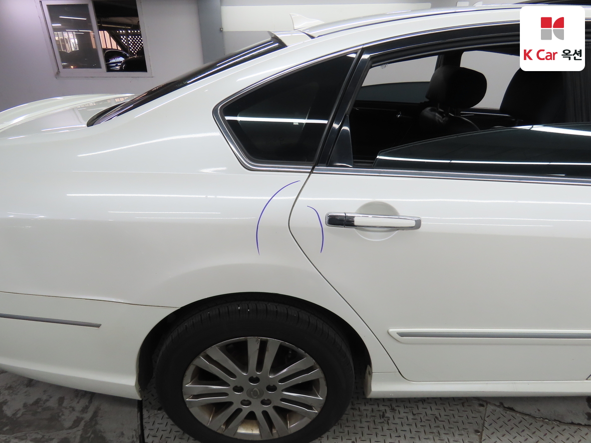 Renault Samsung SM7 2011 - Image 48