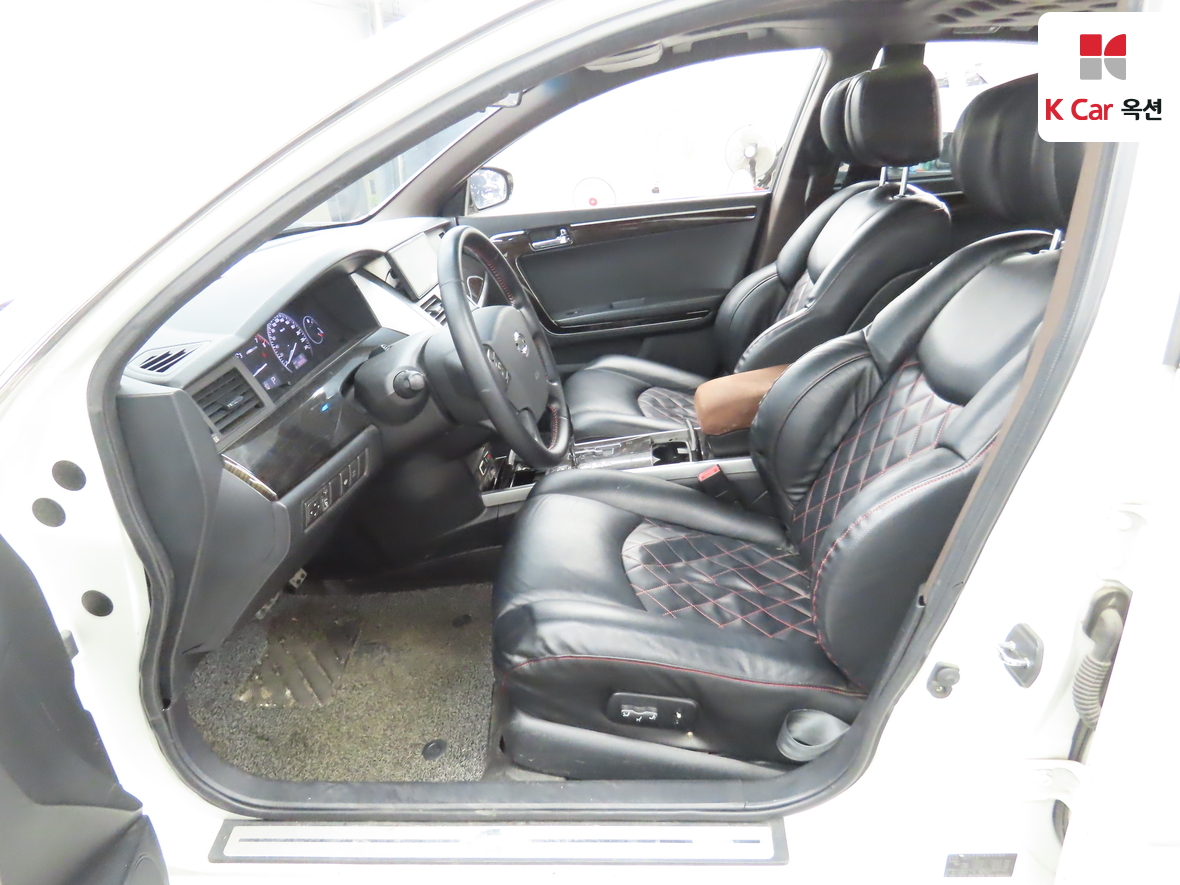 Renault Samsung SM7 2011 - Image 20
