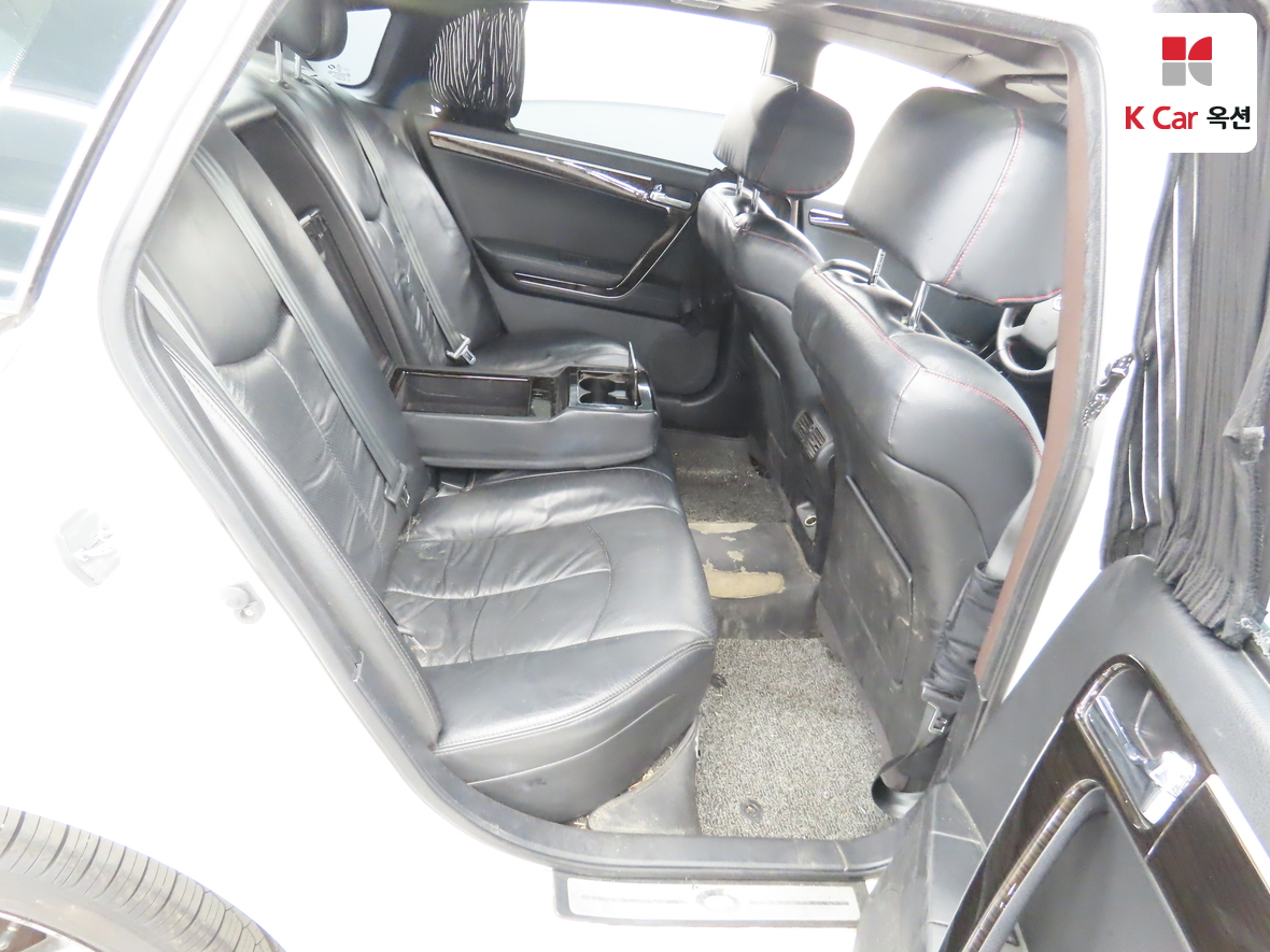 Renault Samsung SM7 2011 - Image 32