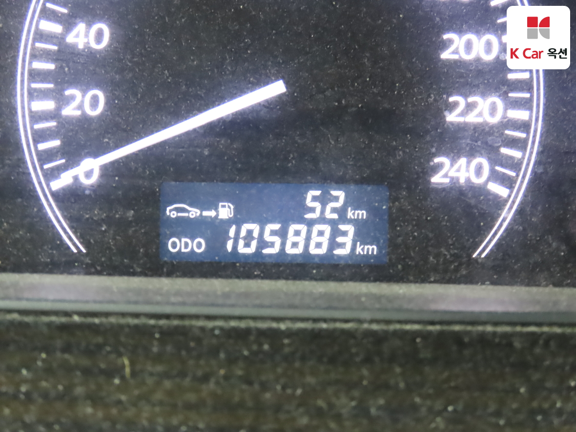 Renault Samsung SM7 2011 - Image 4