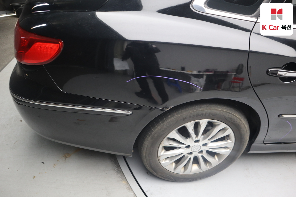 Hyundai Grandeur 2011 - Image 32