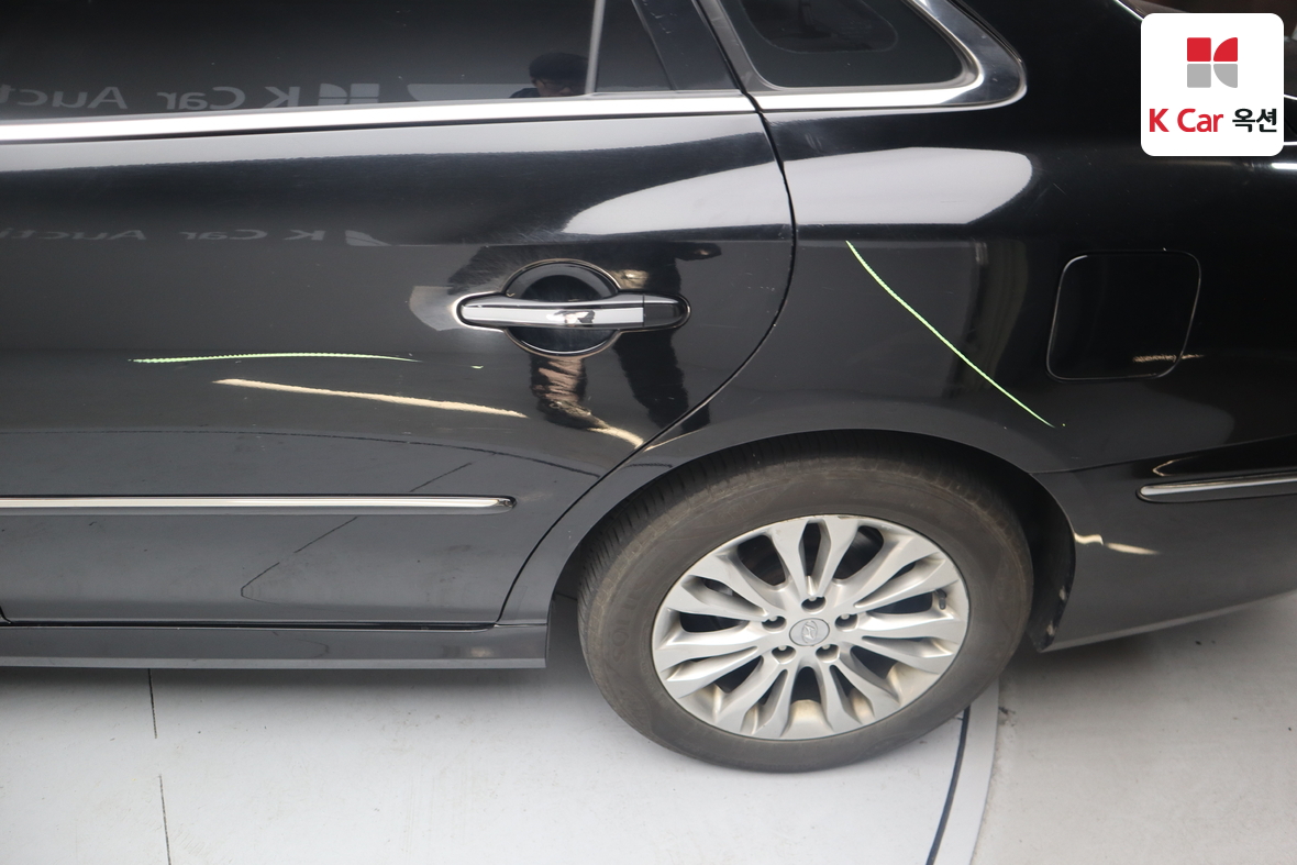 Hyundai Grandeur 2011 - Image 40