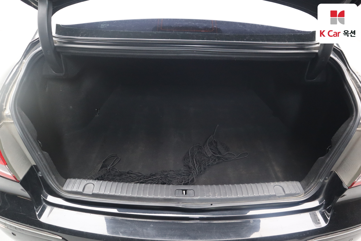 Hyundai Grandeur 2011 - Image 23