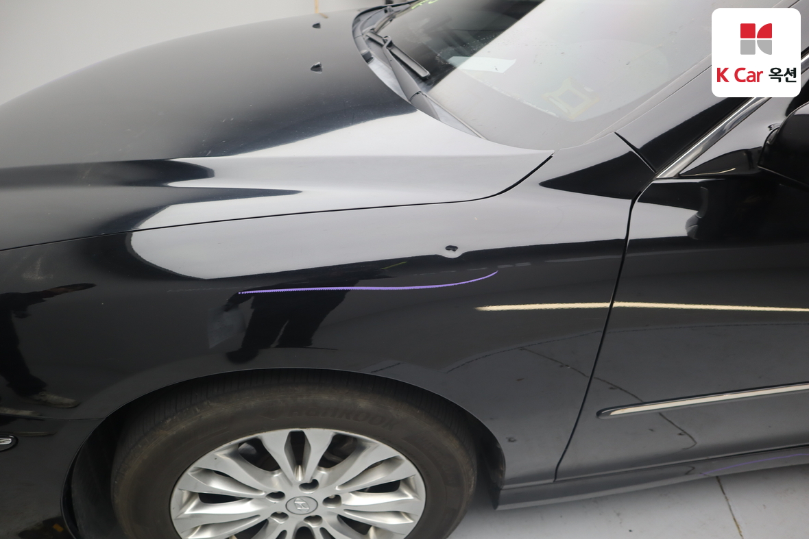 Hyundai Grandeur 2011 - Image 38