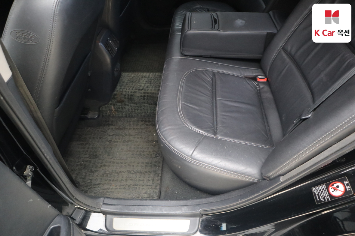 Hyundai Grandeur 2011 - Image 21