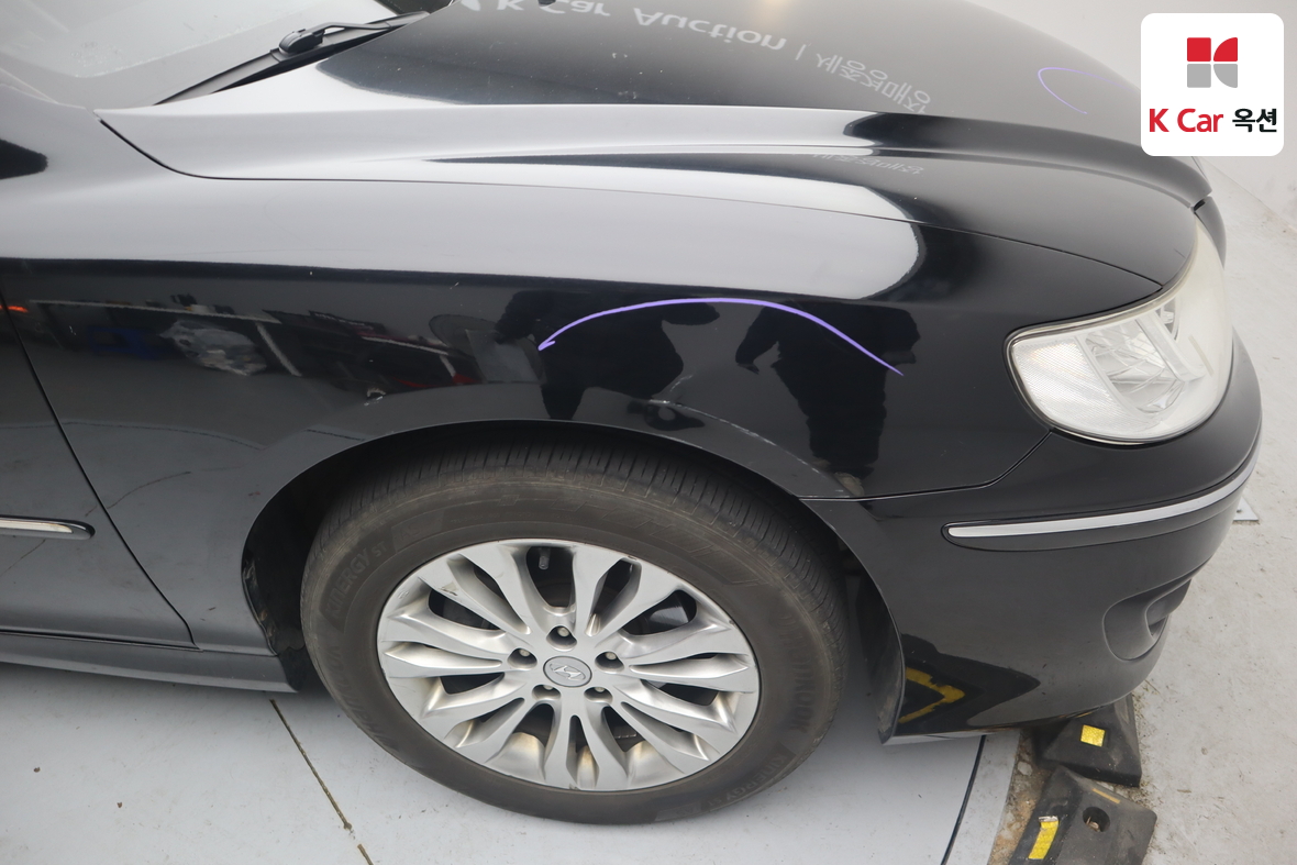 Hyundai Grandeur 2011 - Image 35