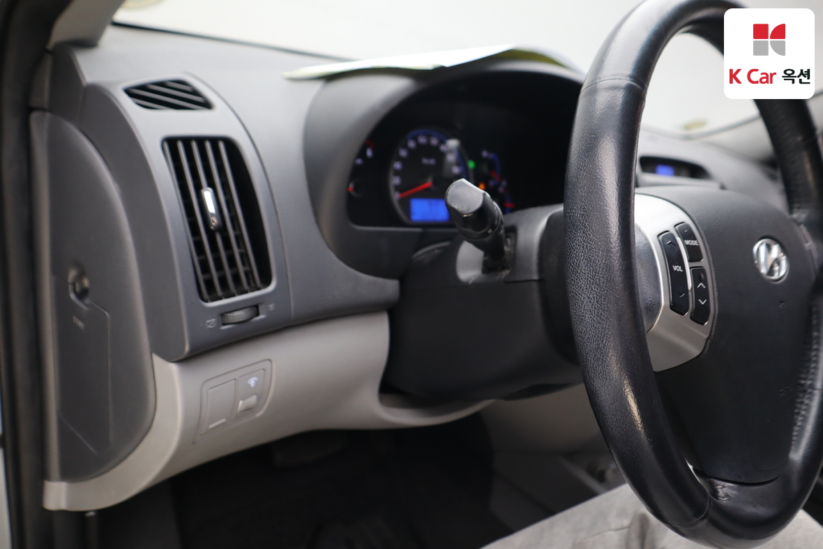 هيونداي إلانترا 2008 - صورة 9