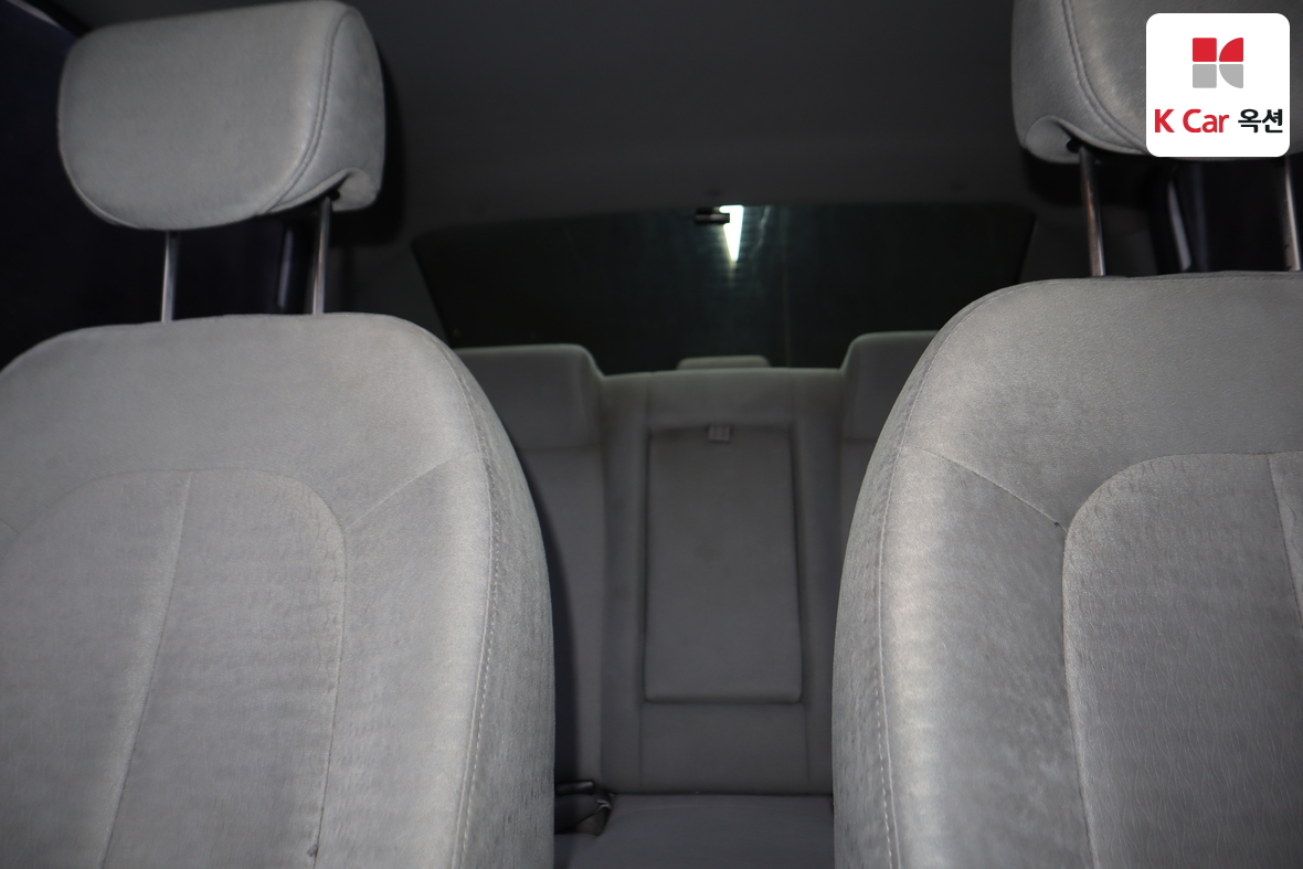 هيونداي إلانترا 2008 - صورة 18