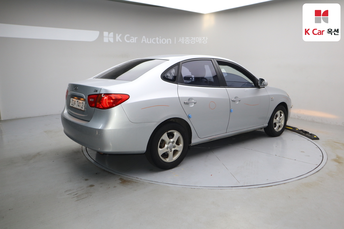 هيونداي إلانترا 2008 - صورة 2