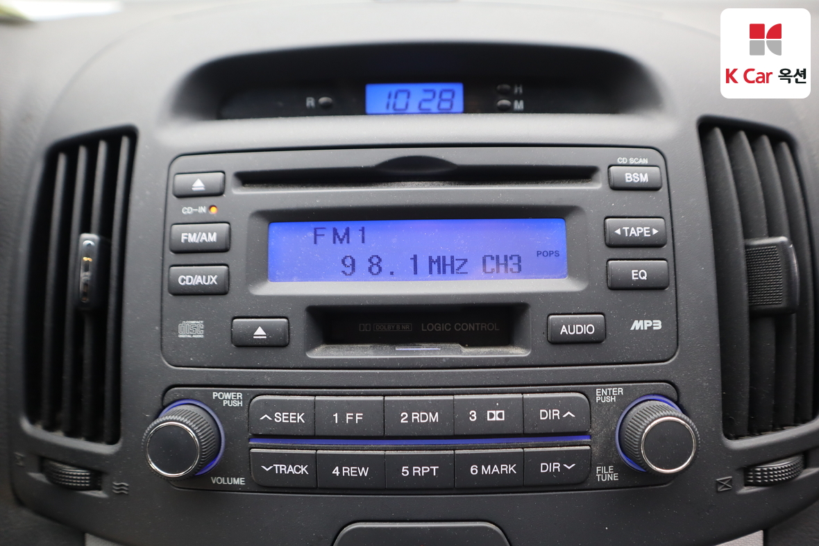 هيونداي إلانترا 2008 - صورة 13