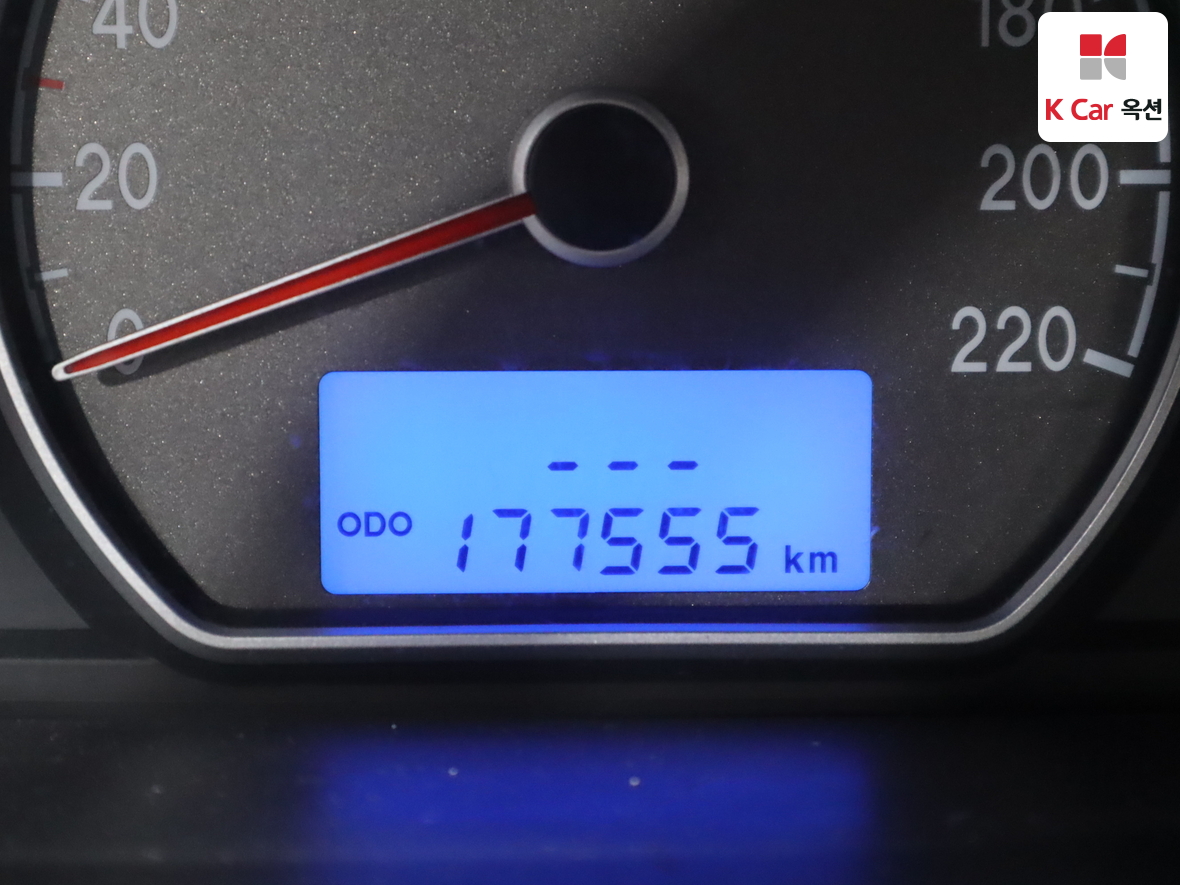 Hyundai Elantra 2007 - Image 4