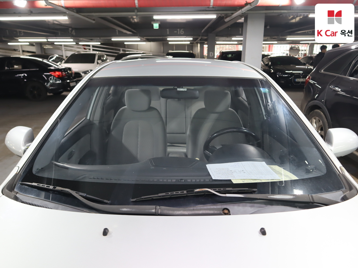 Hyundai Elantra 2007 - Image 32