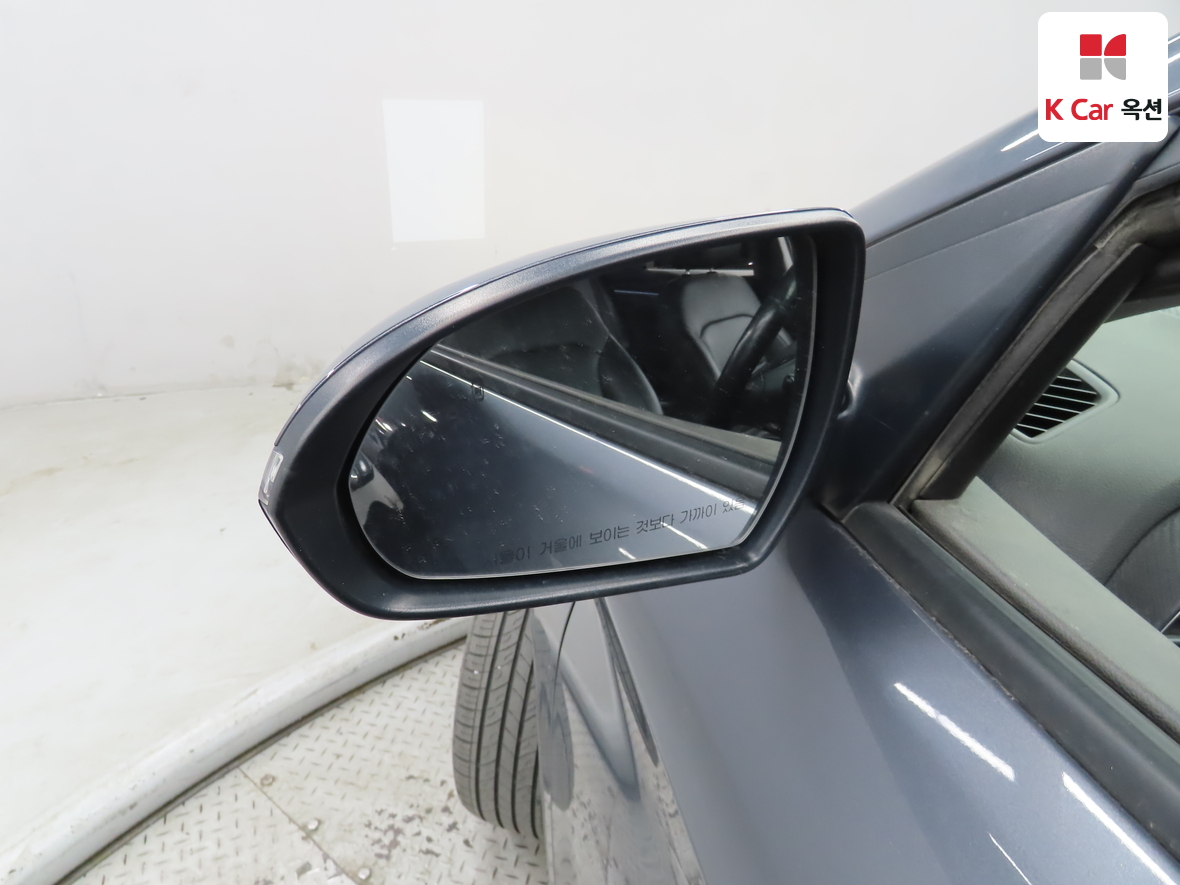 Hyundai Elantra 2020 - Image 22