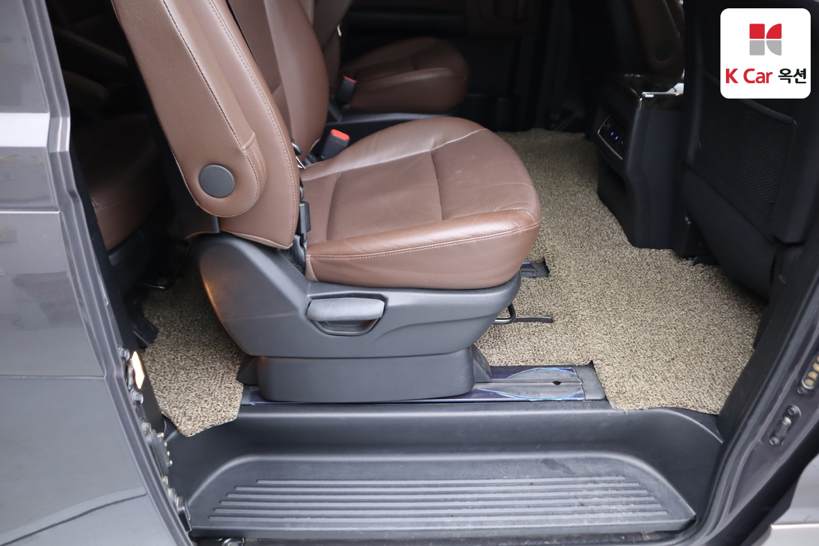 هيونداي جراند ستاريكس 2020 - صورة 30