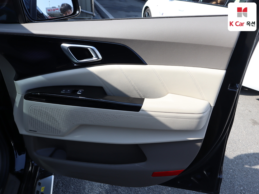 كيا - كارنفال - Image 27