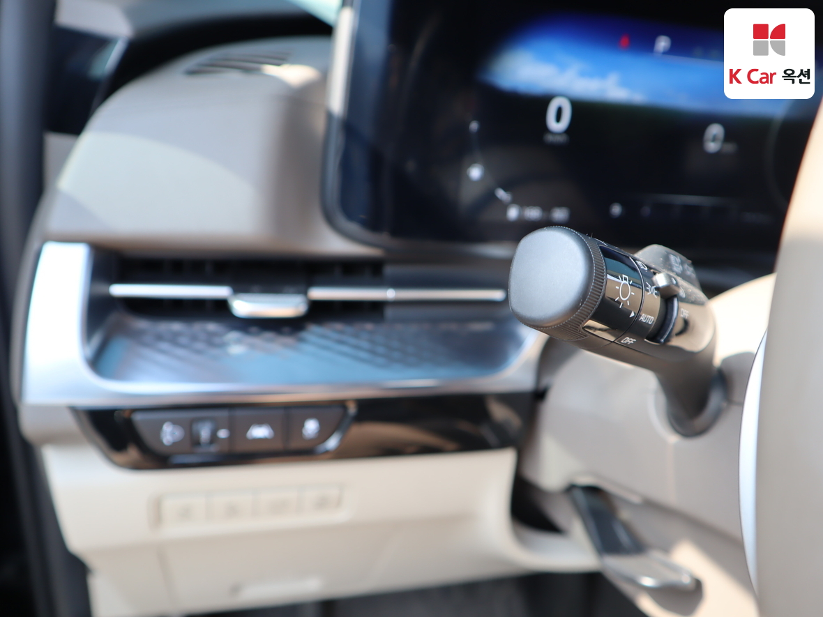 كيا كارنيفال 2023 - صورة 9