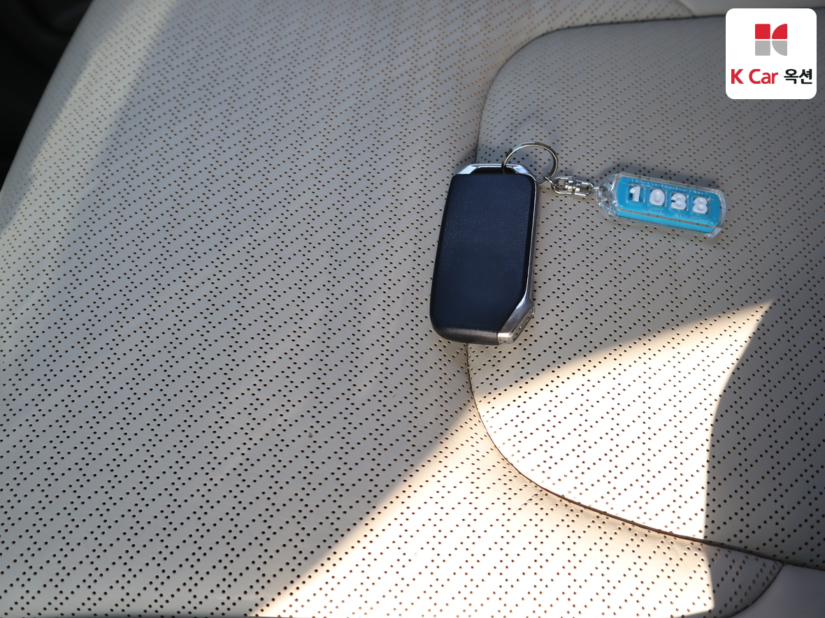 كيا كارنيفال 2023 - صورة 17