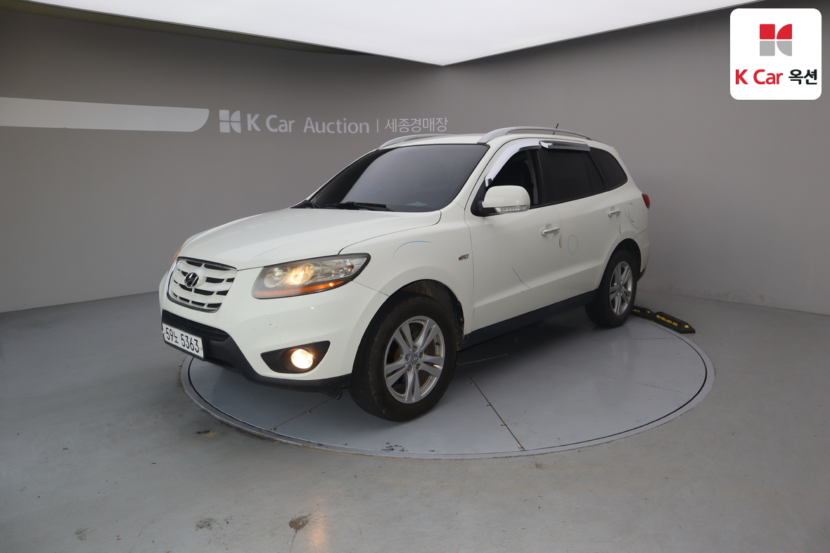 هيونداي سانتافي 2011 - صورة 1