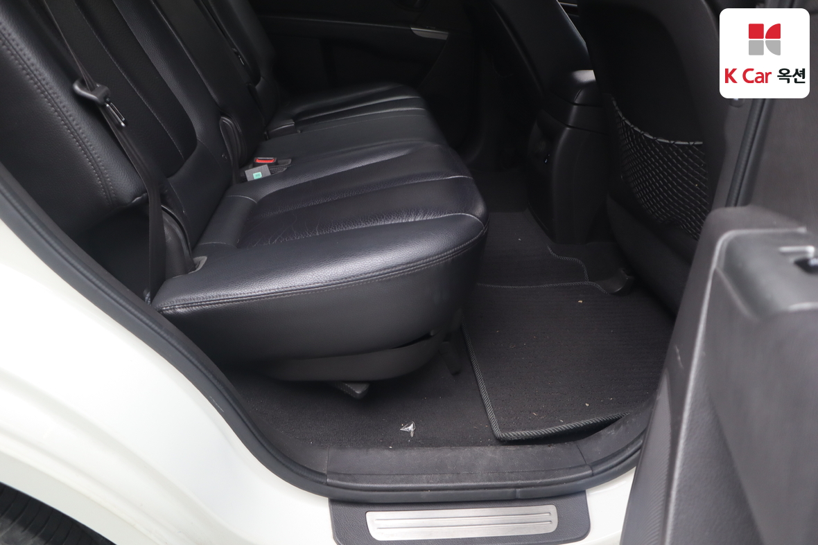 هيونداي سانتافي 2011 - صورة 29