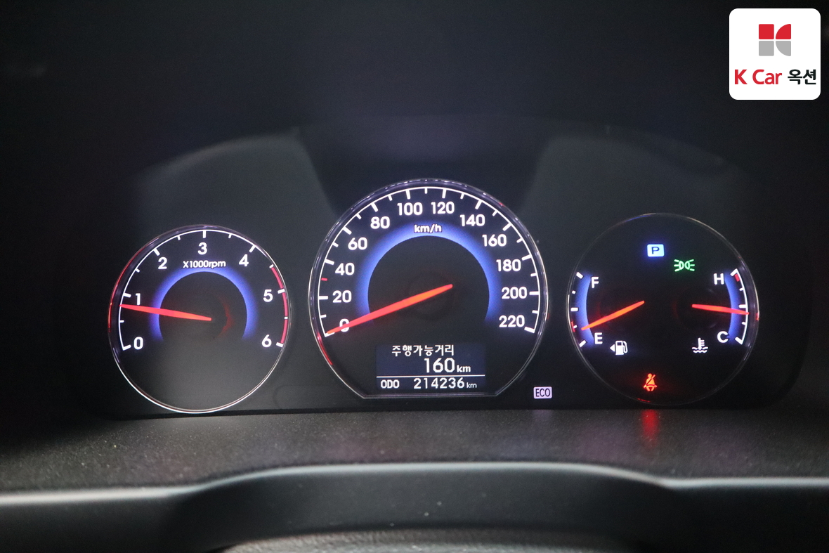 هيونداي سانتافي 2011 - صورة 5