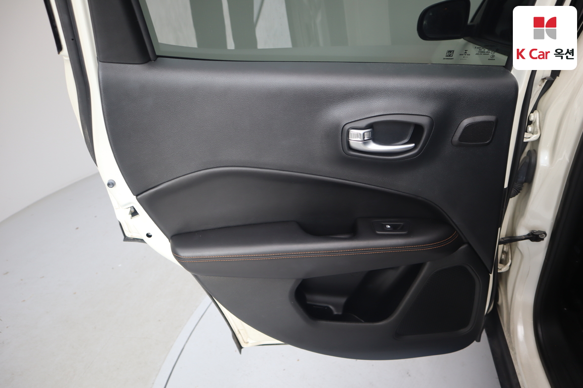 Jeep Compass 2018 - Image 23