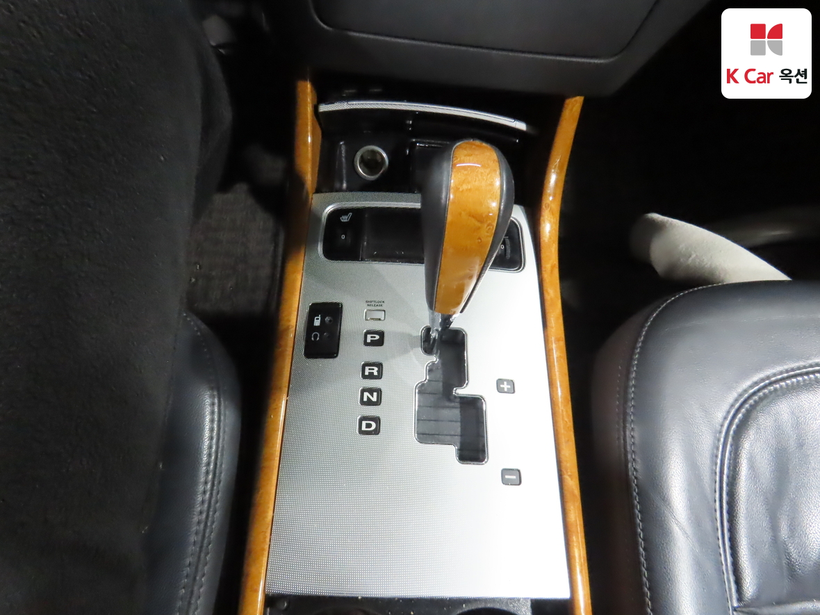 Hyundai AZERA 2008 - Image 16