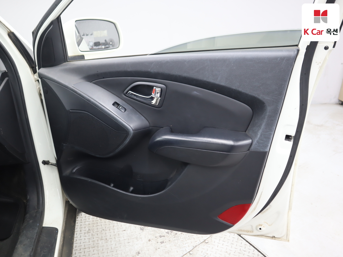 Hyundai Tucson 2012 - Image 30