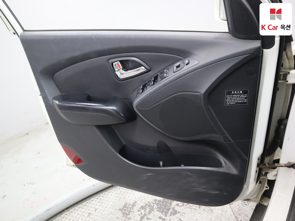 Hyundai Tucson 2012 - Image 8