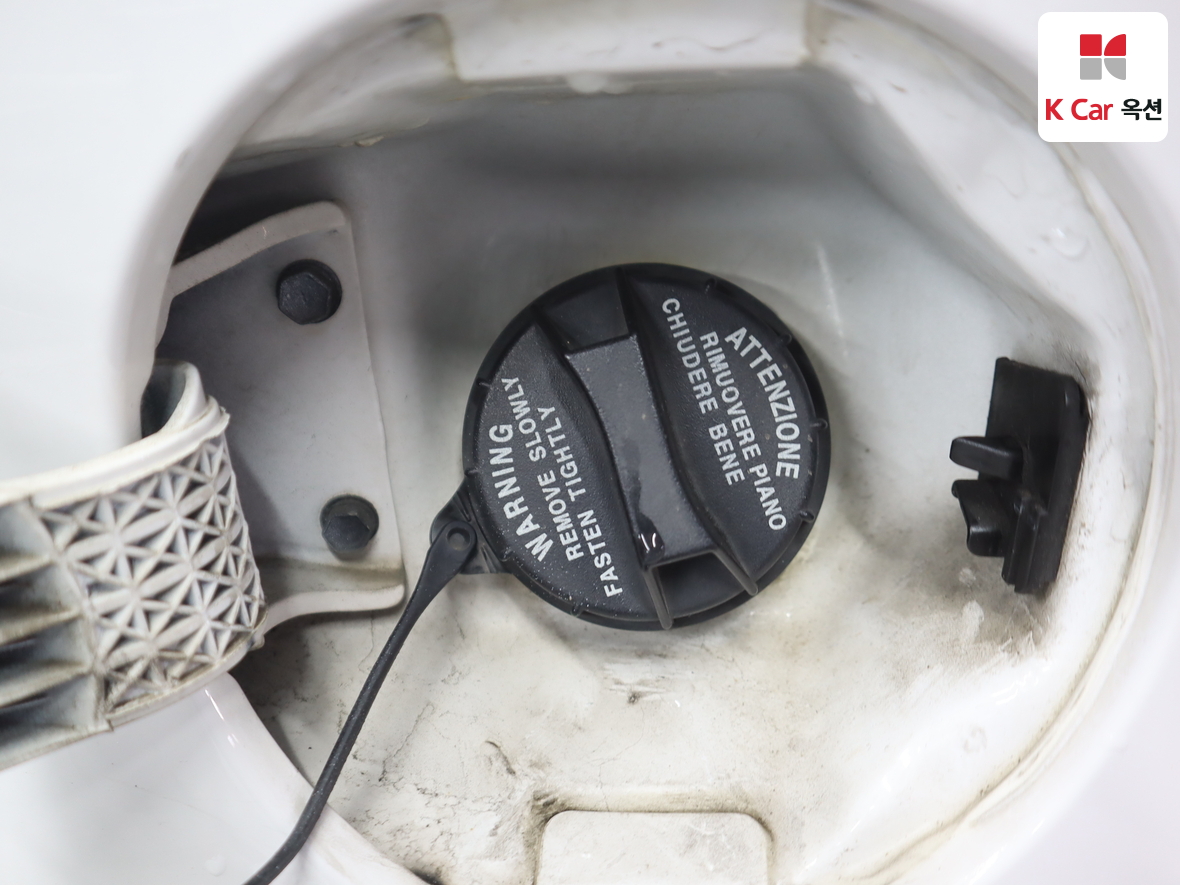 Hyundai Elantra 2013 - Image 27