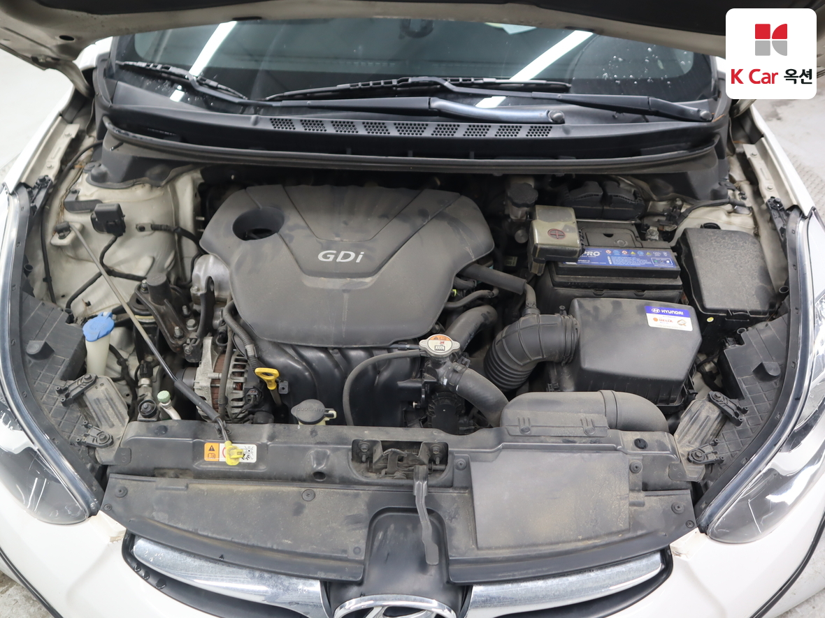 Hyundai Elantra 2013 - Image 35