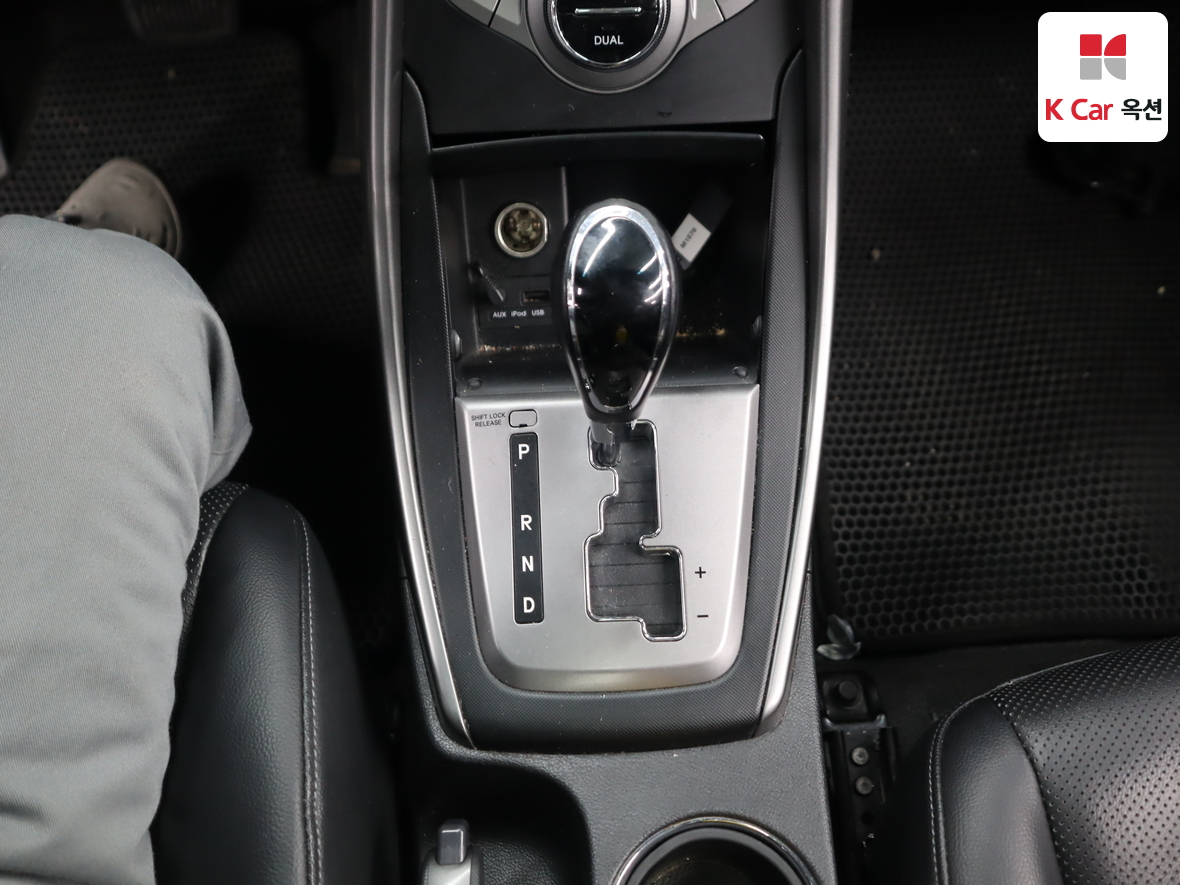 Hyundai Elantra 2013 - Image 17