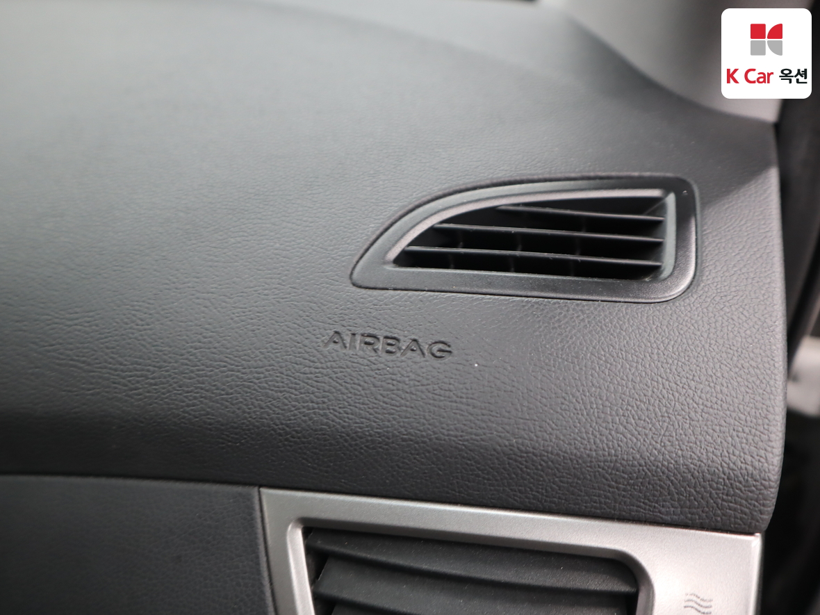 Hyundai Elantra 2013 - Image 33