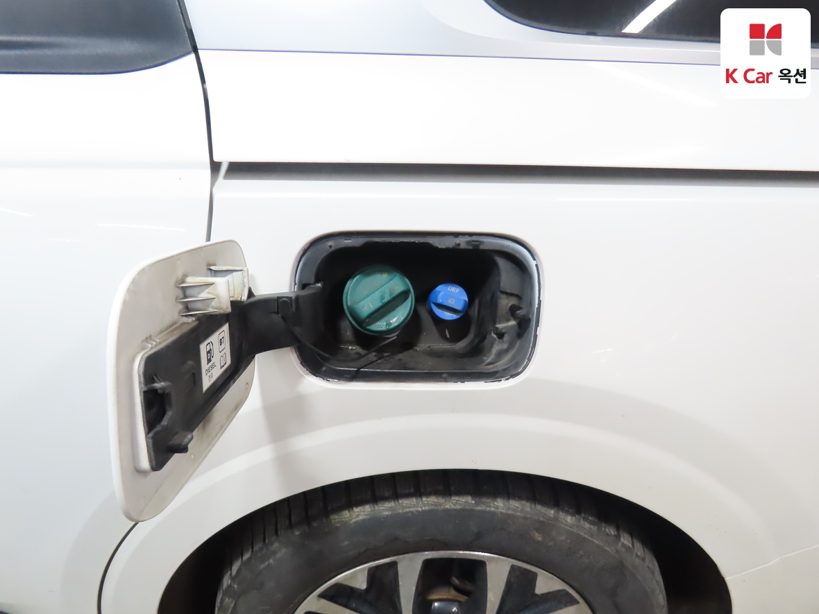 Kia Carnival 2021 - Image 23