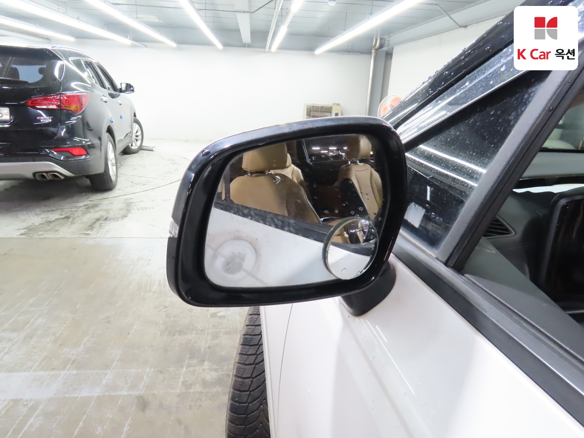 Kia Carnival 2021 - Image 21