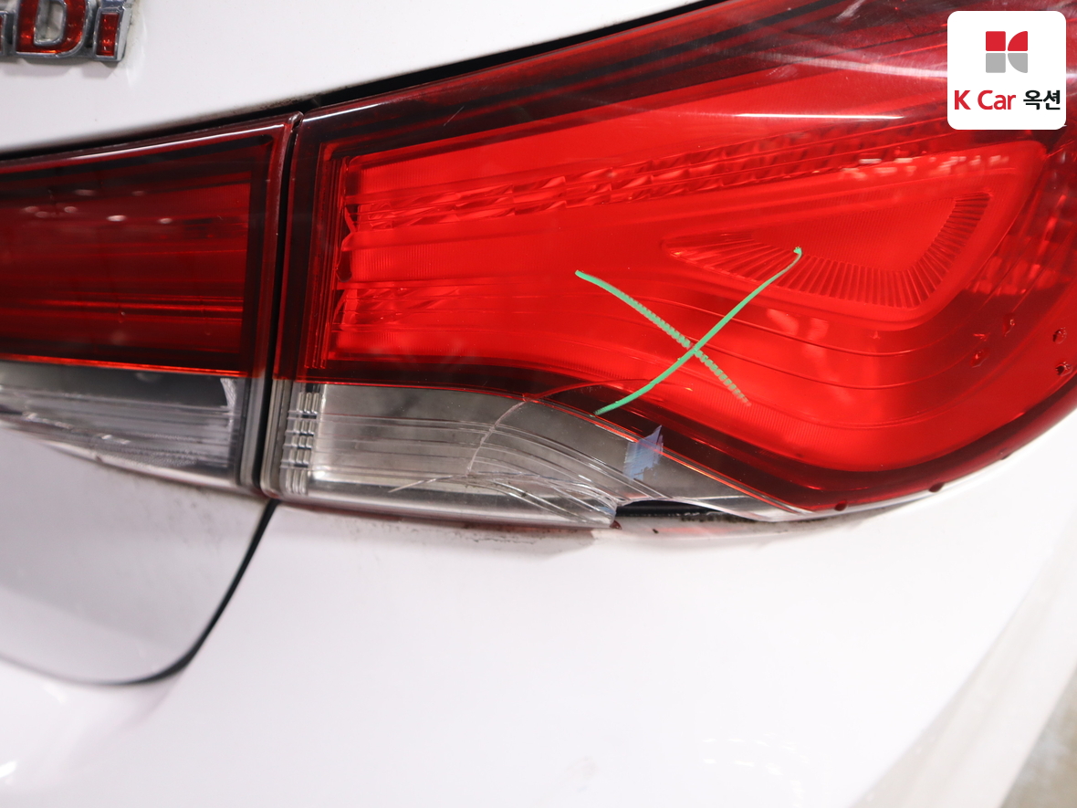 Hyundai Elantra 2014 - Image 39