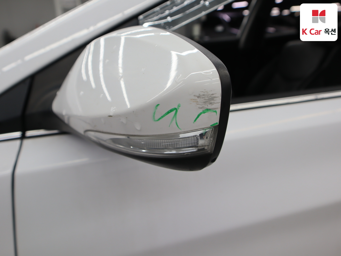 Hyundai Elantra 2014 - Image 35