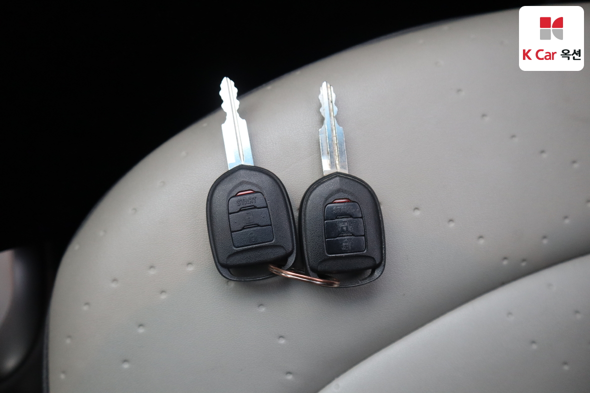 جنرال موتورز كوريا سبارك 2012 - صورة 17