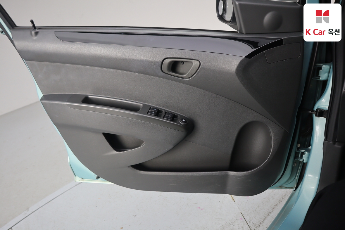 جنرال موتورز كوريا سبارك 2012 - صورة 8