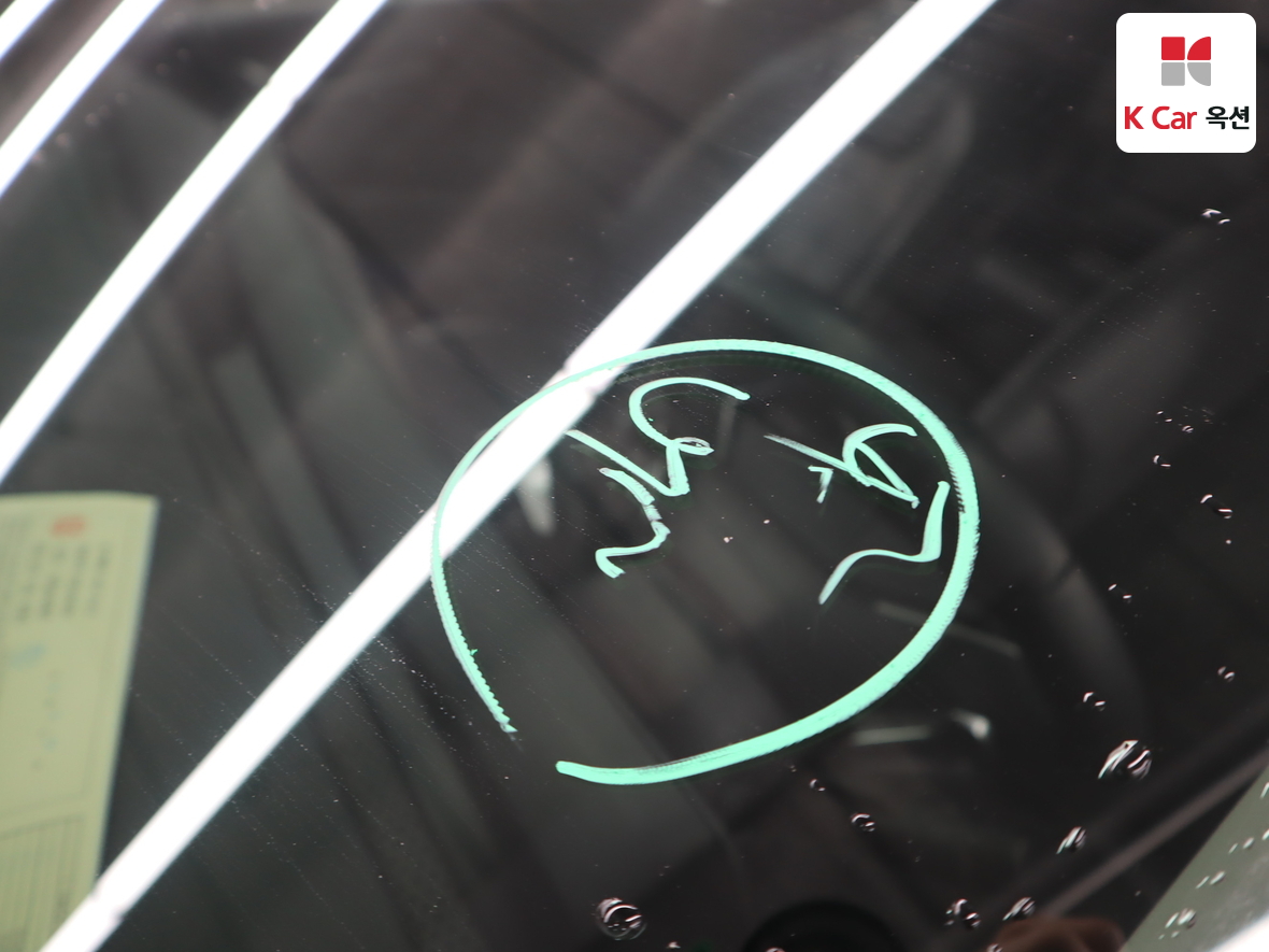 Kia EV6 2022 - Image 37