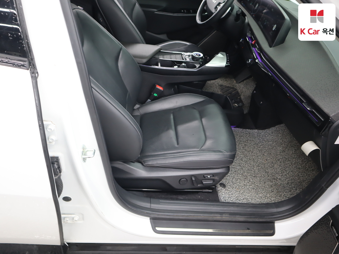 Kia EV6 2022 - Image 32