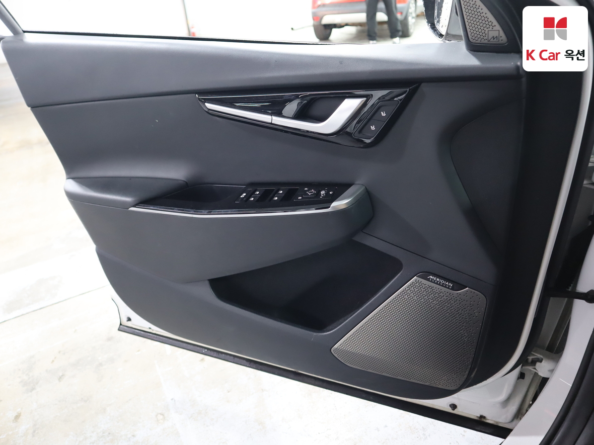 Kia EV6 2022 - Image 8