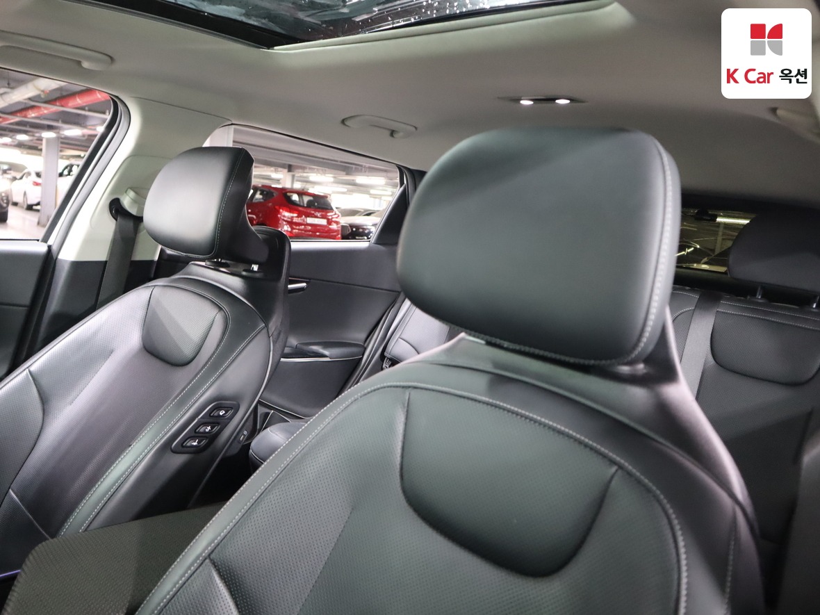 Kia EV6 2022 - Image 19