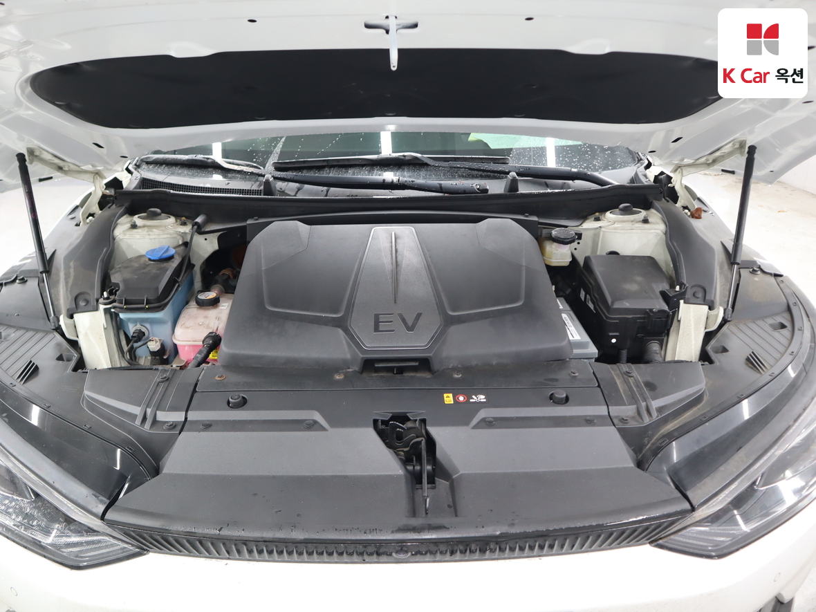 Kia EV6 2022 - Image 35